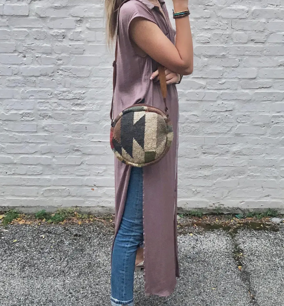 Jute Round Crossbody Bag