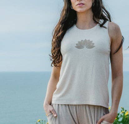 Bamboo Flow Tank ~ Lotus